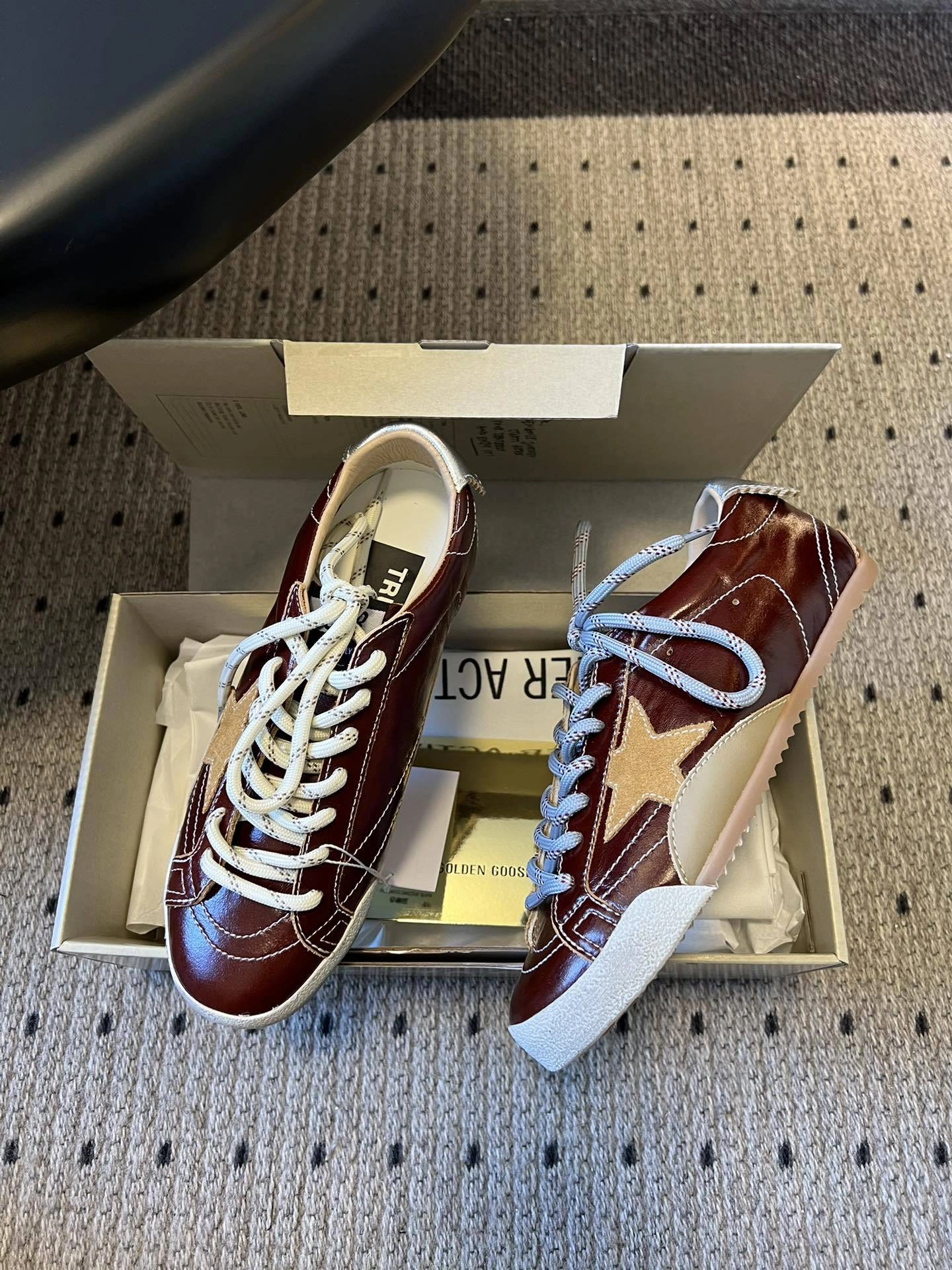 OOBB--6642 GMF00922.F007392.40532 GWF00922.F007392.40532 cowhide item:F-X362B0213B